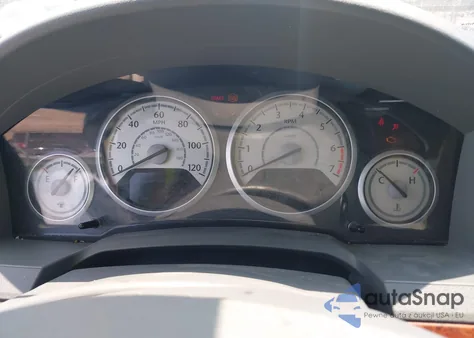 2008 Chrysler Town & Country Touring z USA, uszkodzony, nr VIN 2A8HR54PX8R128527